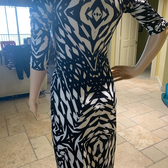 Boston proper size 2 stretchy dress - Picture 3 of 4